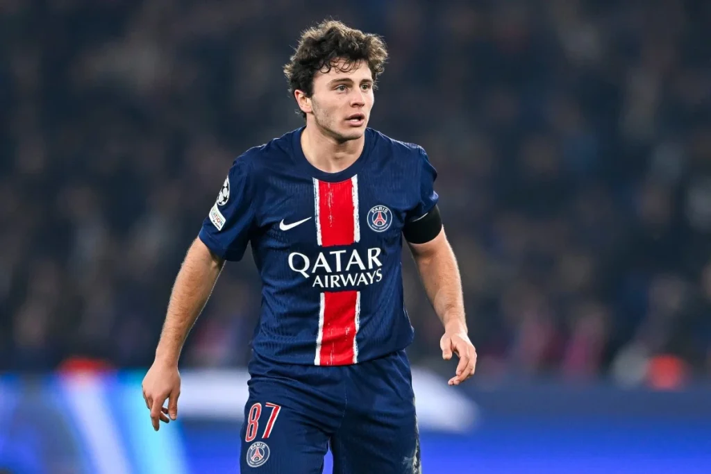 PSG - Joao Neves 1 | Paris Saint-Germain