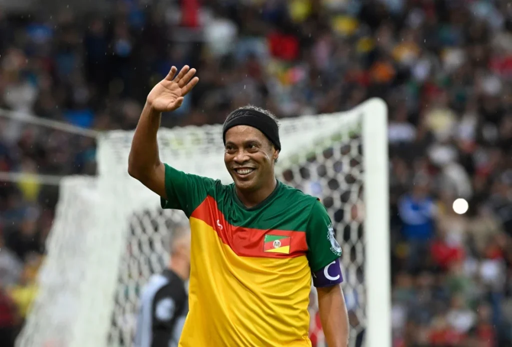 Ronaldinho | 2024