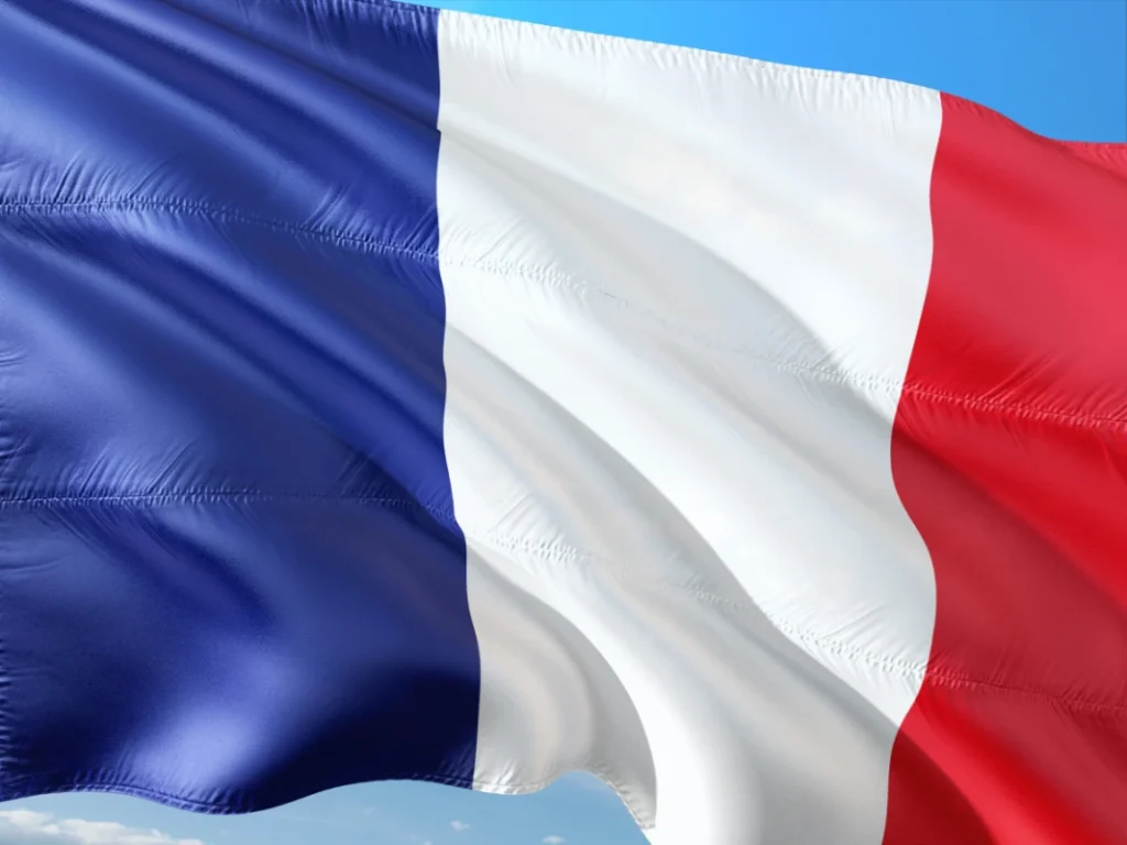 Francja liderem rankingu FIFA po zwycięstwie 3:0 ze Szwecją w 1/16 finału MŚ 2026 Francja - flaga 2 | Reprezentacja Francji