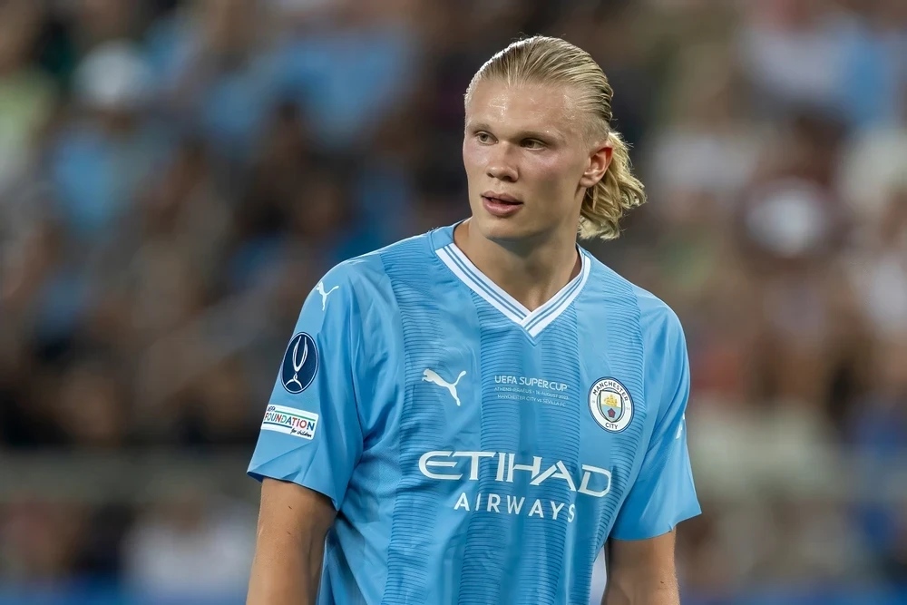 Oceny zawodników po spotkaniu Manchester City – Paris Saint-Germain (14.10.2026) Manchester City - Erling Haaland 1