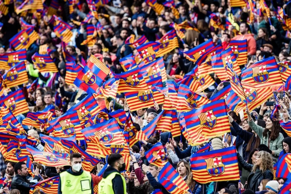 Hans-Dieter Flick po porażce Barcelony z PSG: „Zobaczyłem wiele pozytywów” FC Barcelona - kibice 1